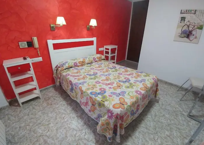 Dona Carmen Hotel *
